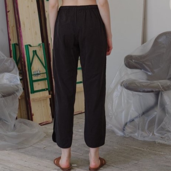 PRIORY Noon Pants in Tencel Black Size Medium - Picture 3 of 5